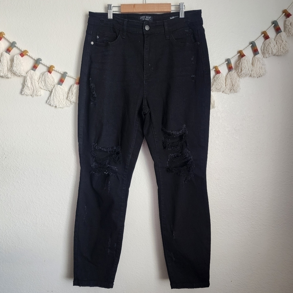 Judy Blue Black Boyfriend Fit High Waisted Distress Ripped Skinny Jeans Stretch